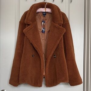 GAP Women's Tan Sherpa Jacket
